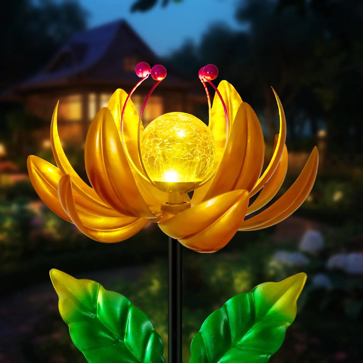 Garden Lotus Solar Wind Spinner with LED