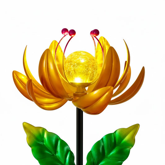 Solar Wind Spinner Garden Light
